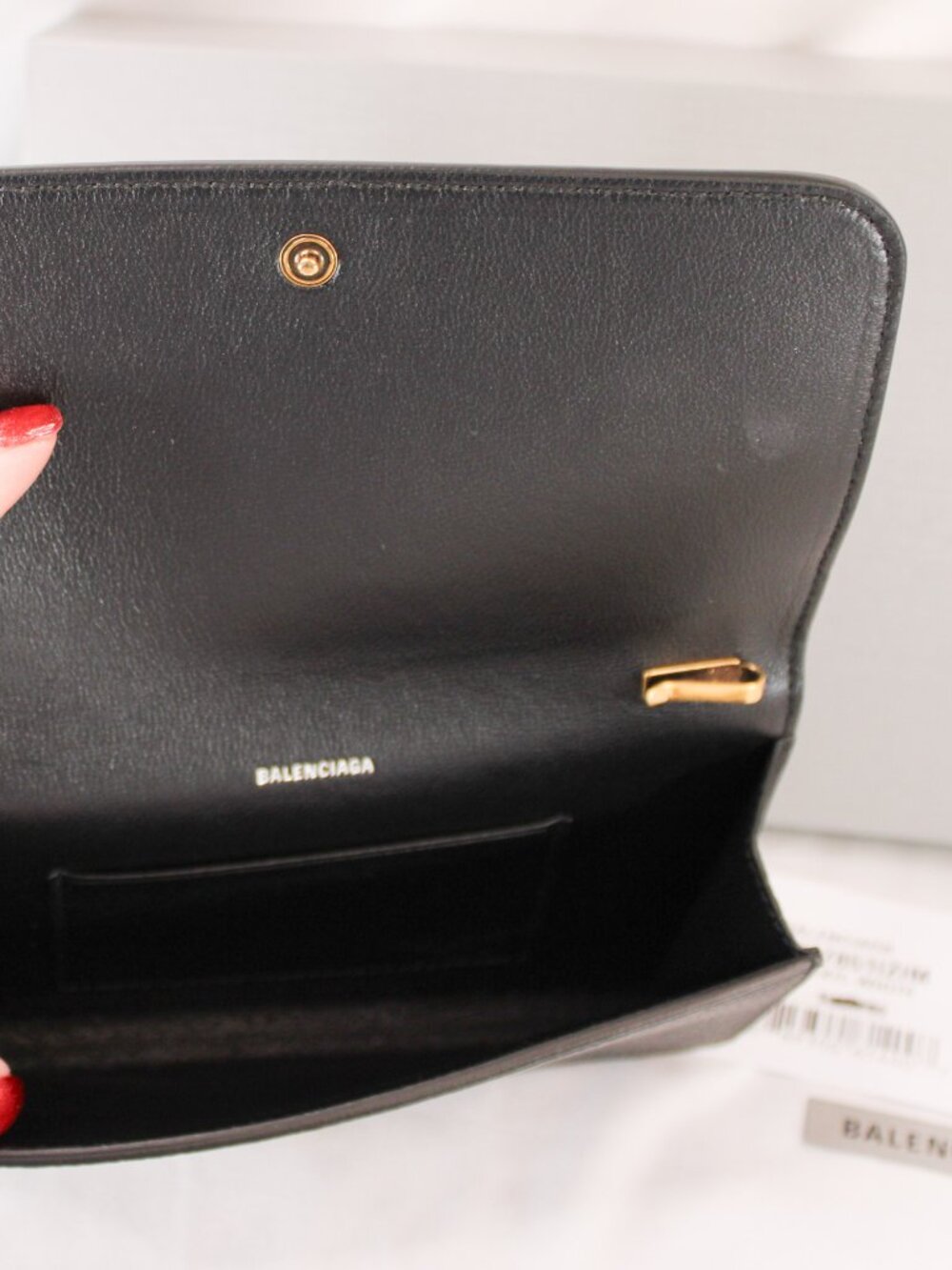 Balenciaga Wallet on Chain - Picture 5 of 8